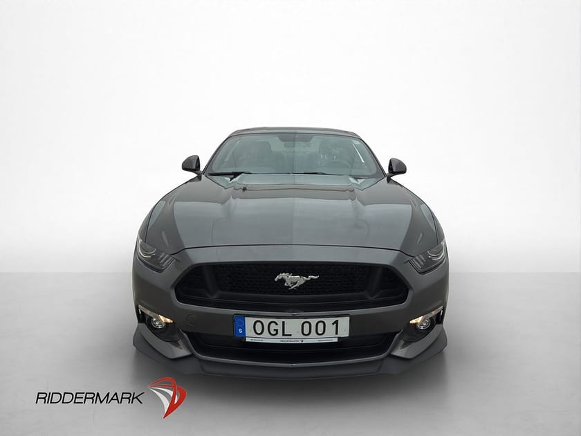 Bild 2 av Ford Mustang GT V8 421hk BREMBO Kamera En-Brukare Svensksåld