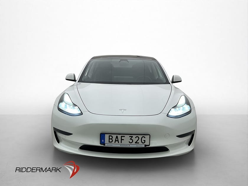Bild 3 av Tesla Model 3 Long Range AWD Dragkrok Autopilot Svensksåld