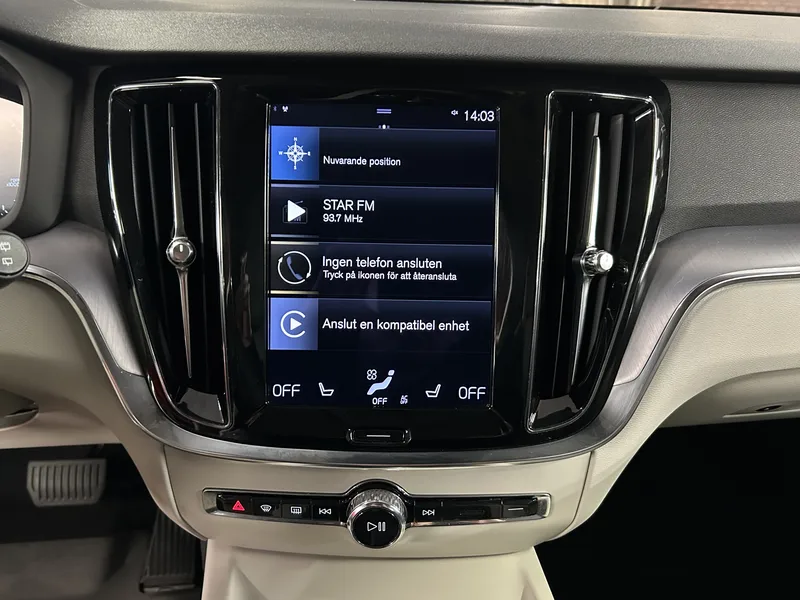 Bild 11 av 15 – Volvo V60 B4 Bensin Momentum Advanced Edition