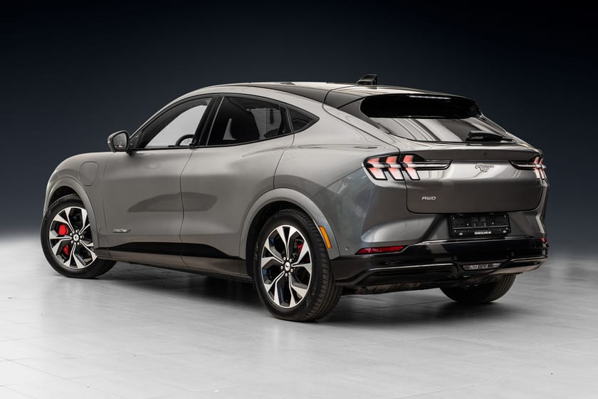 Bilde 2 av Ford Mustang Mach-E Long Range AWD 540 KM WLTP//PANORAMATAK//HENGERFESTE//NY I NORGE