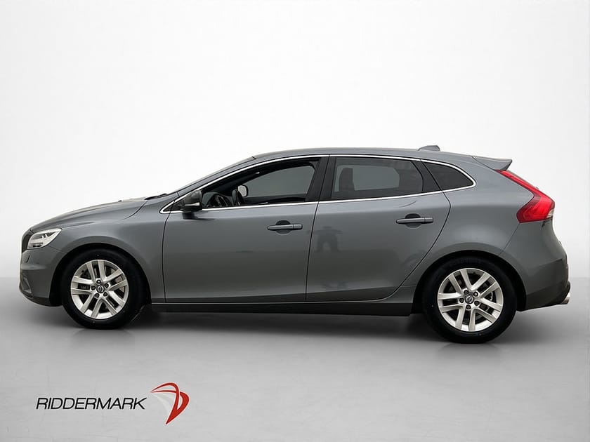 Bild 5 av Volvo V40 D4 R-Design Polestar Pano VOC Värmare Kamera Navi
