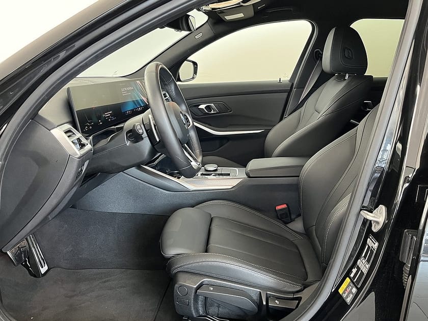 Bild 5 av BMW 330e xDrive Touring 4,95 ränta M Sport Pro Drag Rattvärme