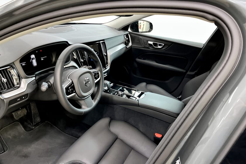 Bild 5 av Volvo V60 T6 Plus Dark Nordic Edition