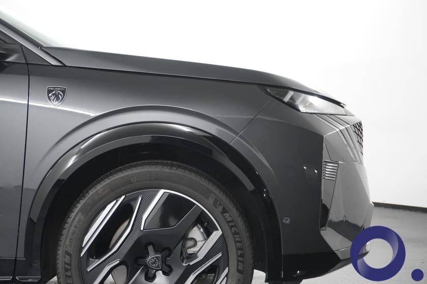 Bilde 3 av Peugeot E-5008 Dual Motor GT Executive 4x4 Hengerfeste