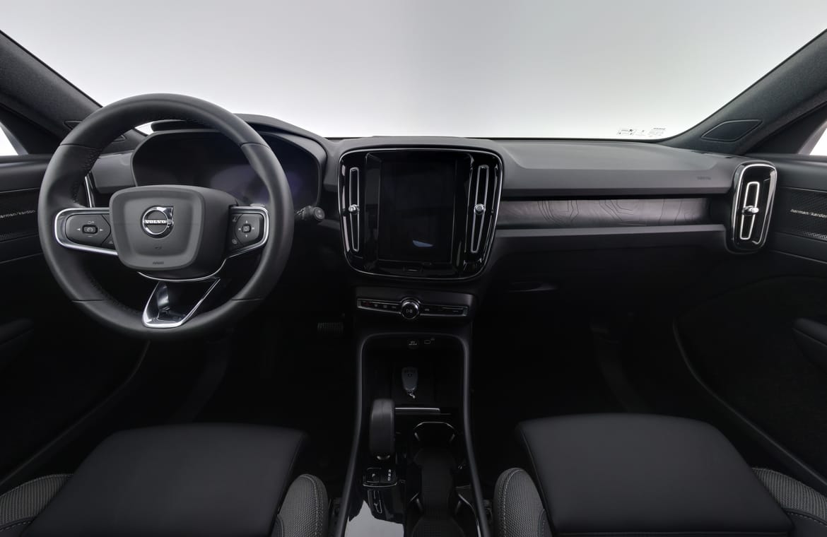 Volvo XC40 2024 - miniatyr 8