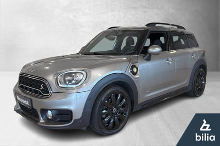 MINI Countryman Cooper SE ALL4 Harman Panorama Comfort access Navigasjon Cruise