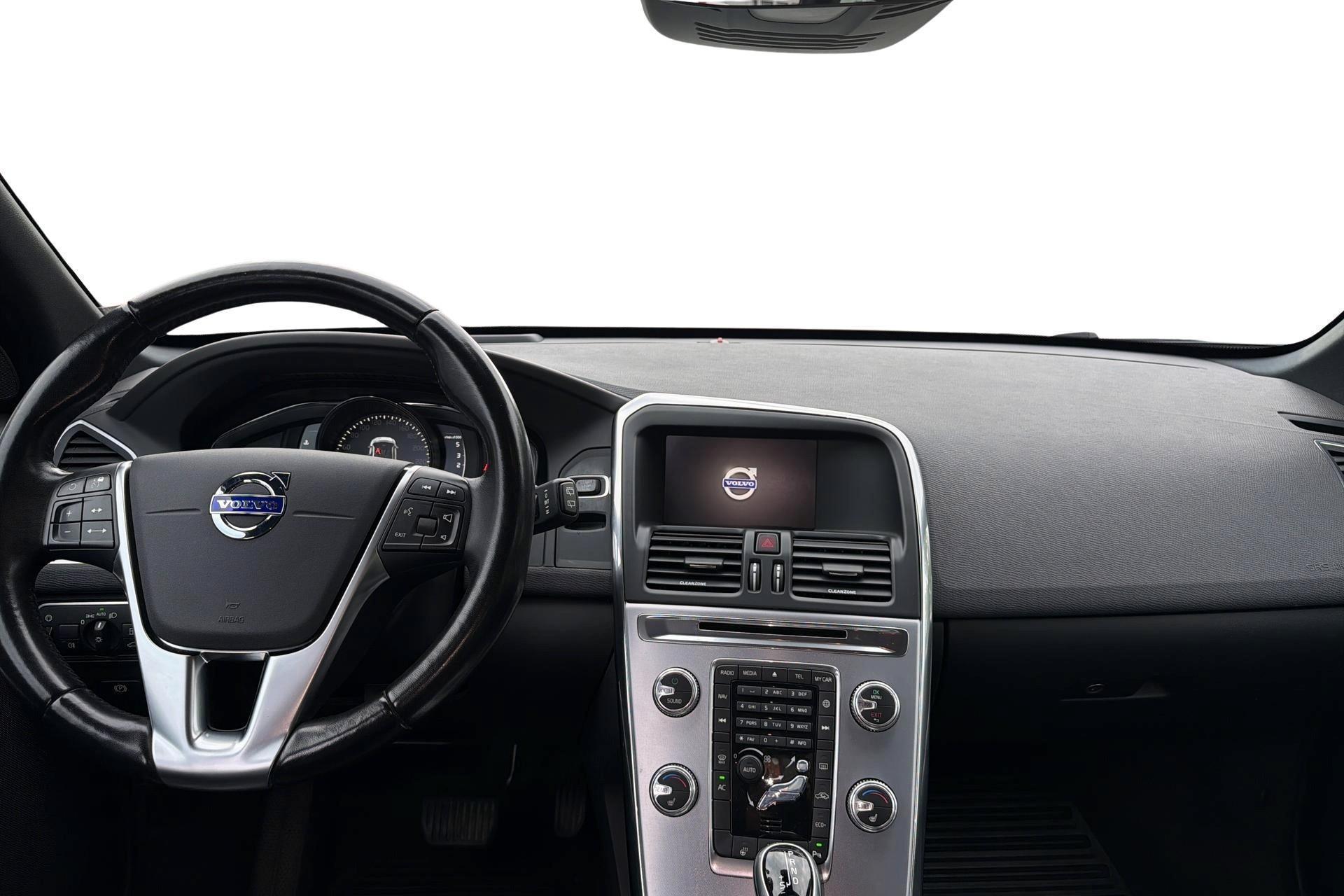 Volvo XC60 D4 2017, kuva 7/10