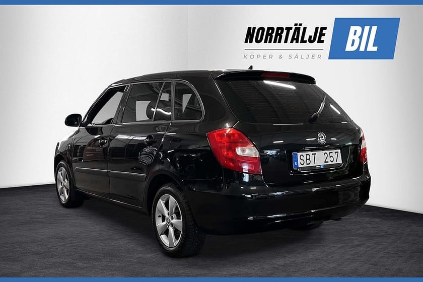 Bild 4 av Škoda Fabia Kombi Skoda 1.6 75 HK DRAG M&K NYBES 0,36L/MIL