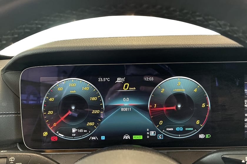Bild 5 av Mercedes-Benz E 220 T d 4MATIC AMG Drag Pano Burmester 360 Värmare