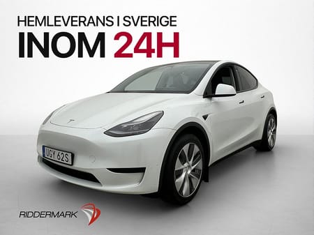Tesla Model Y Standard Range RWD Dragkrok Värmepump Autopilot