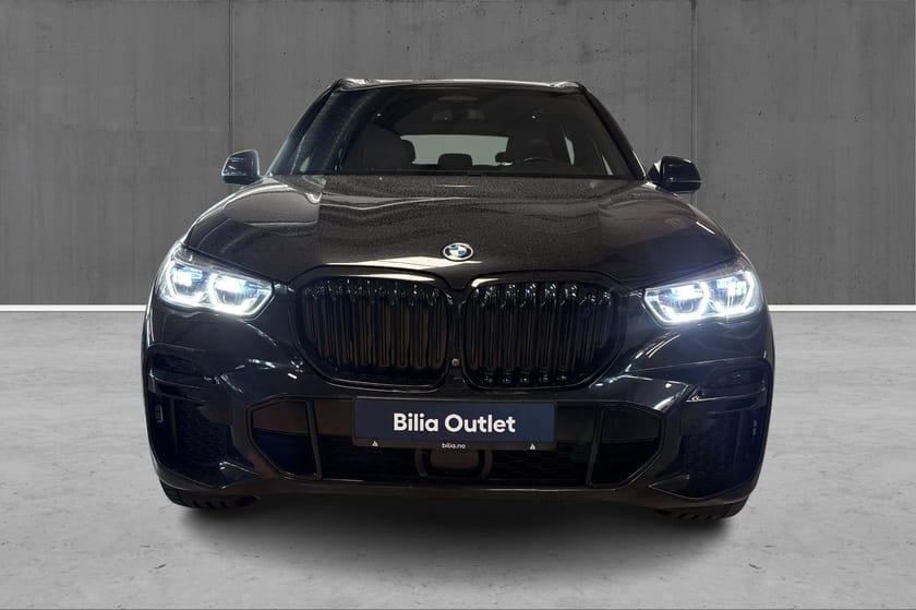 Bilde 2 av BMW X5 xDrive45e iPerformance M-sport Laser, NightVision, Panorama