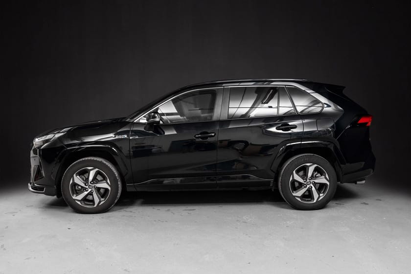 Bilde 3 av Toyota RAV4 Plug-in Hybrid Ryggekamera|Historikk
