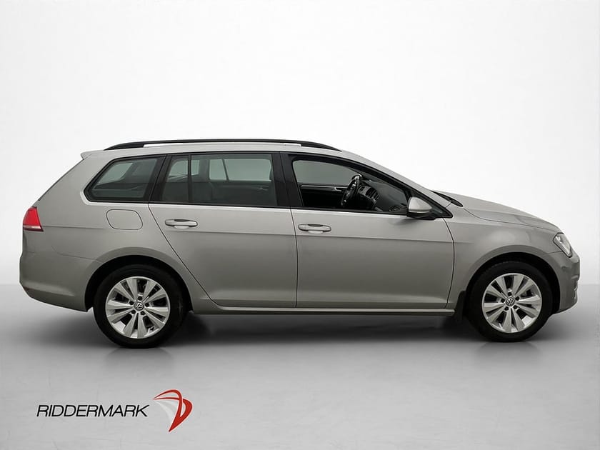 Bild 4 av Volkswagen Golf Sportscombi 1.2 TSI CarPlay P-Sensorer