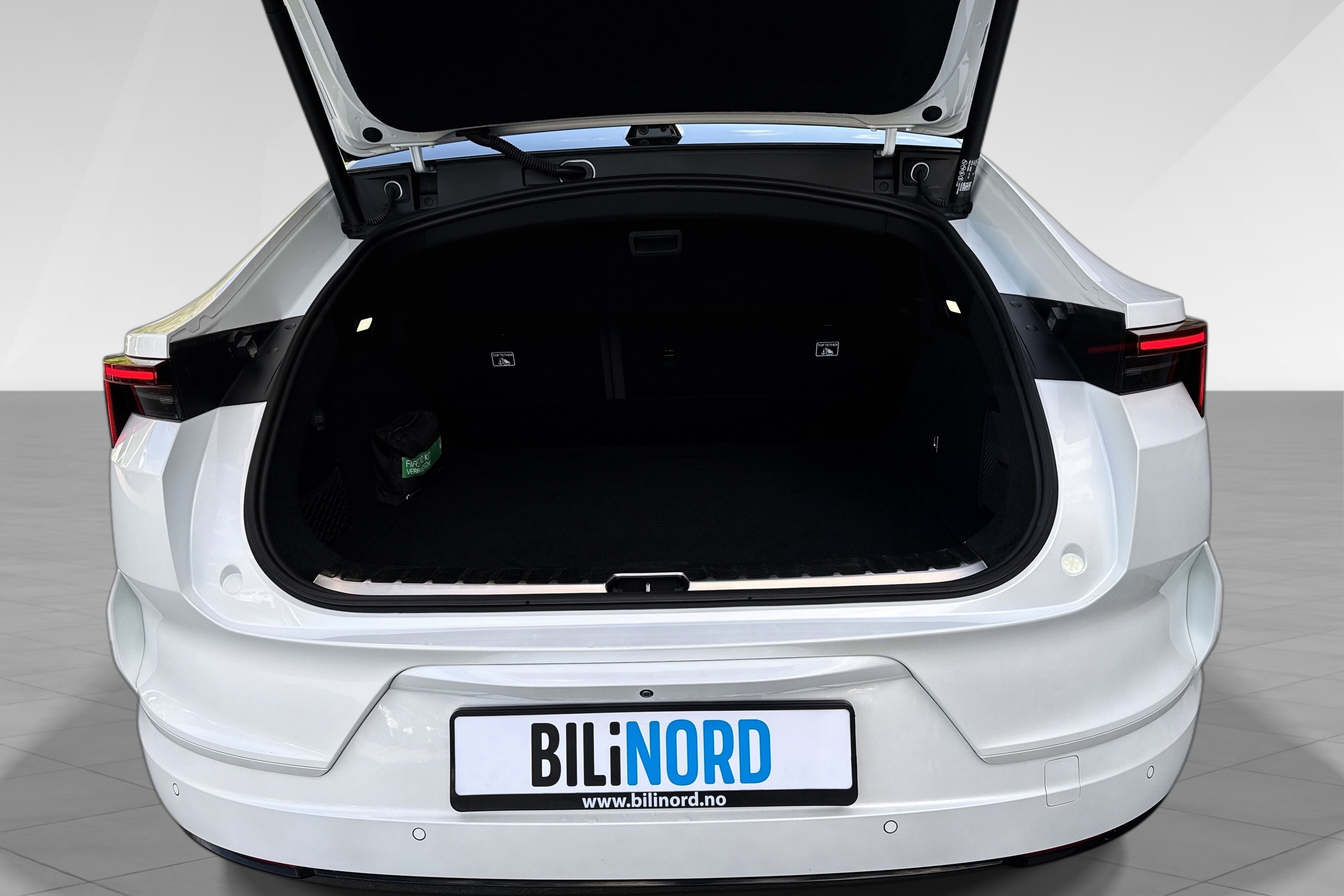 Polestar 4 Long Range Dual motor bilde 18