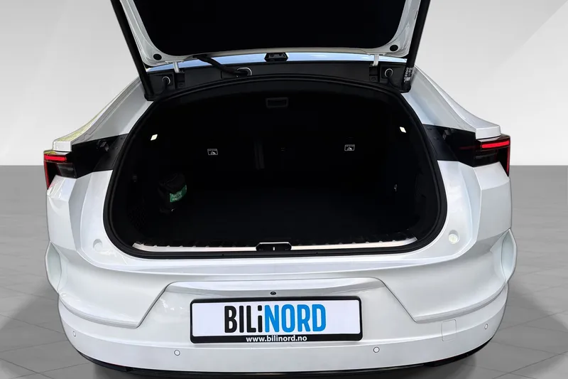 Polestar 4 Long Range Dual motor bilde 18