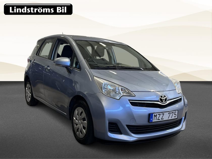 Bild 3 av Toyota Verso-S 1.3 CVT Automat Eco Vinterhjul