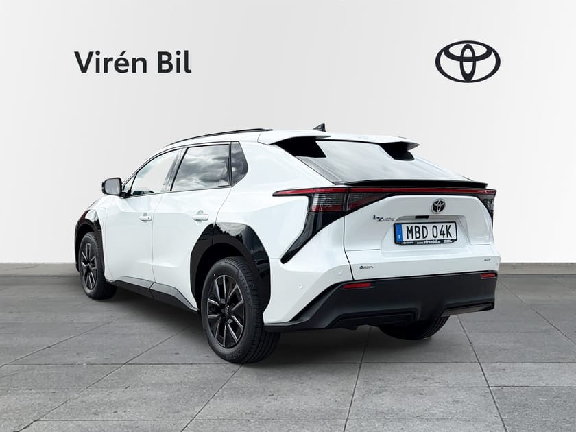 Bild 2 av Toyota bZ4X Executive AWD Vinterhjul