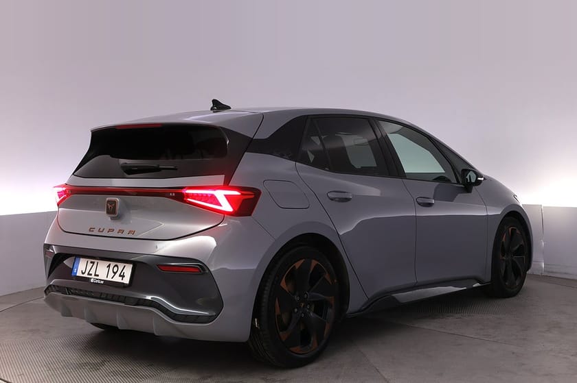 Bild 5 av CUPRA Born 58 Tech M Pilot M kamera AdapFarth Navi