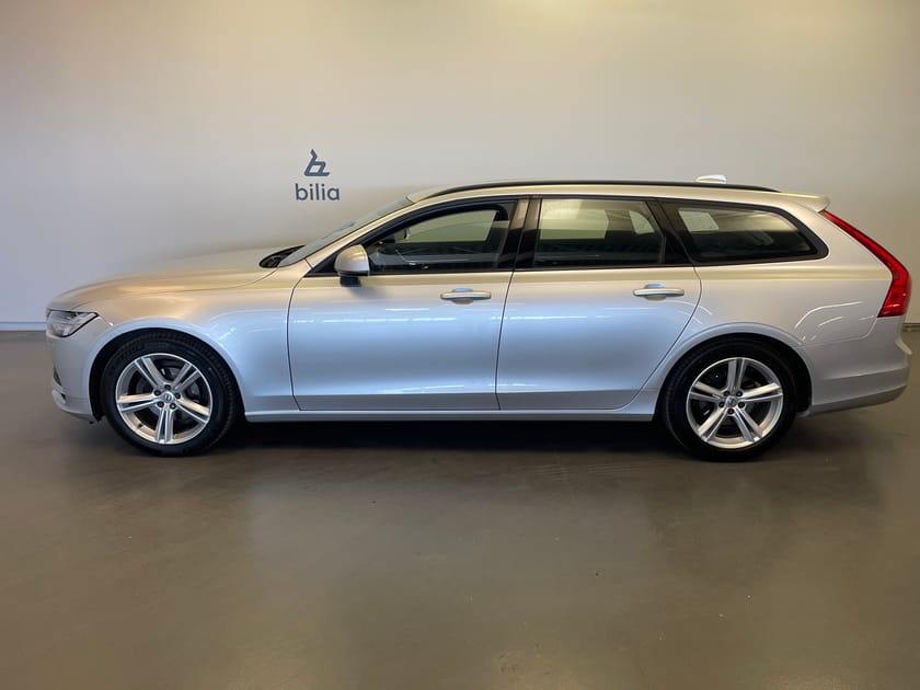 Bild 2 av Volvo V90 D3 Business/ Intellisafe Assist/ Parkering sensorer Bak/ On Call/ 10.000kr Tillbehör/
