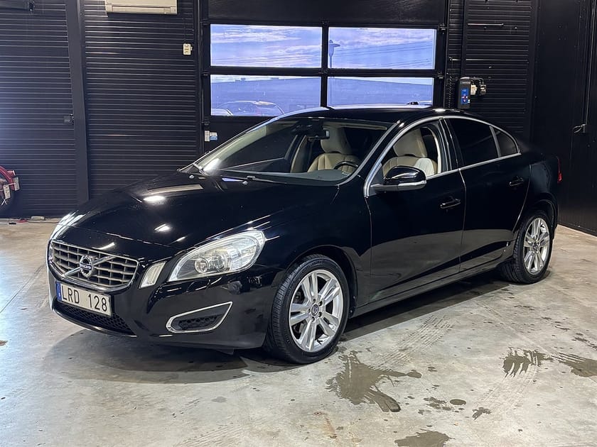 Bild 3 av Volvo S60 T3 (150hk) Momentum Business Edition