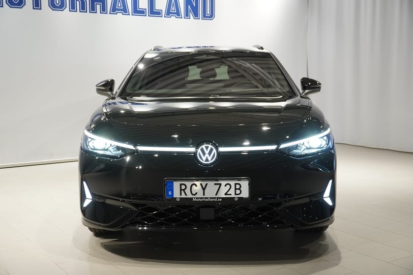 Bild 2 av Volkswagen ID.7 GTX Tourer