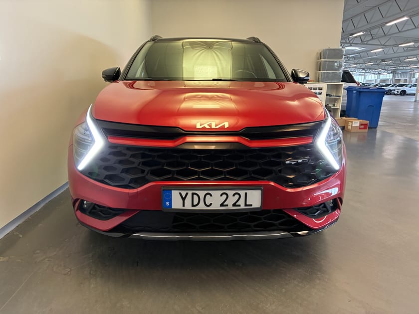 Bild 2 av Kia Sportage Hybrid AWD GT-Line / Panoramatak / 360 Kamera / Keyless / Navigation /