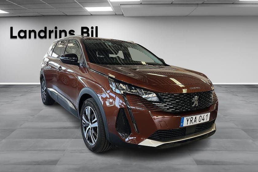 Bild 3 av Peugeot 5008 1.2 PureTech 130  Allure Pack 7-sits / Drag / MOMS