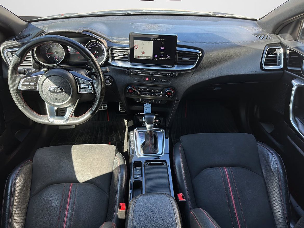 Kia ProCeed GT, bild 11 av 22