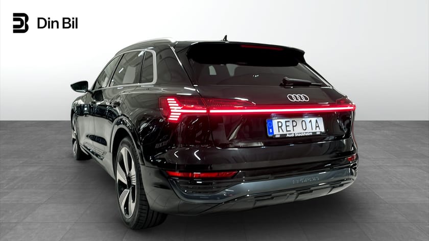 Bild 3 av Audi Q8 50 e-tron quattro 340hk Selection