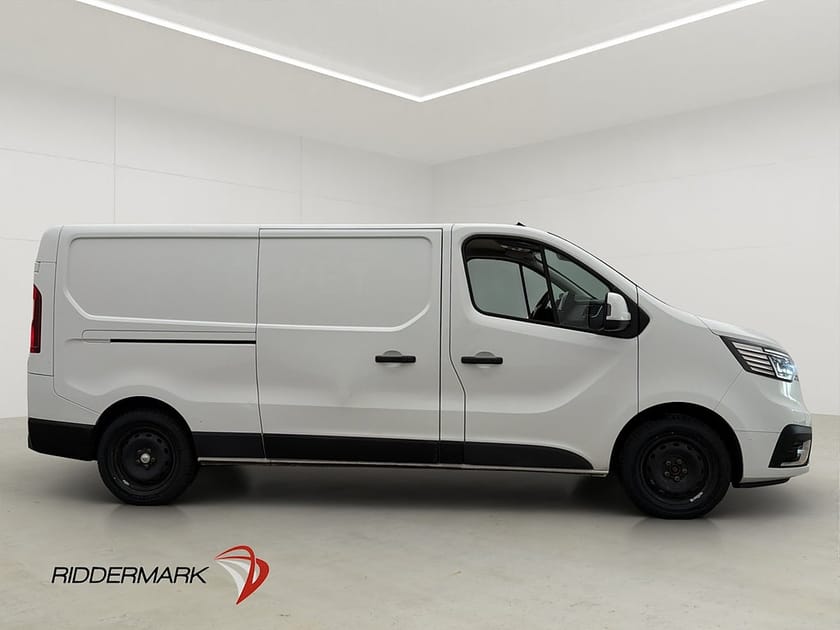 Bild 2 av Renault Trafic Skåpbil L2 Värm Drag LED B-Kamera 2xDörr CARPLAY Moms