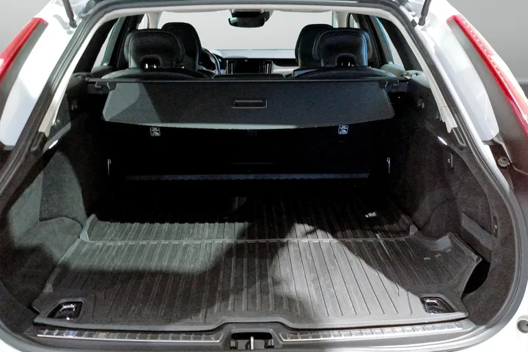 Volvo V90 Cross Country