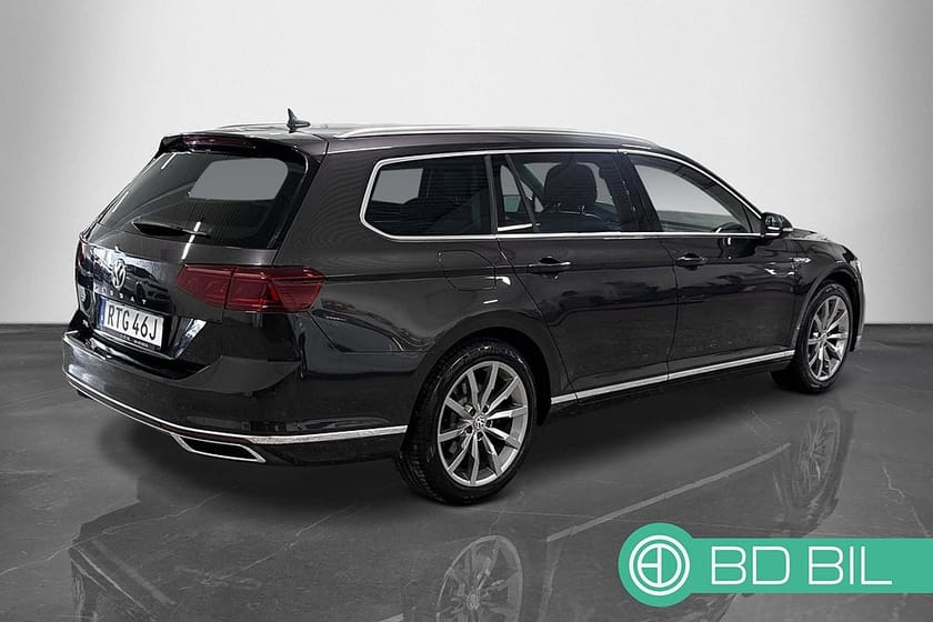 Bild 4 av Volkswagen Passat Sportscombi GTE COCKPIT VÄRMARE DRAGK KAMERA MOMS