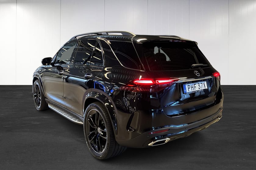 Bild 4 av Mercedes-Benz GLE 350 de 4MATIC 4M | AMG | Burmester | 360 | Pano | Drag | Nightpaket |