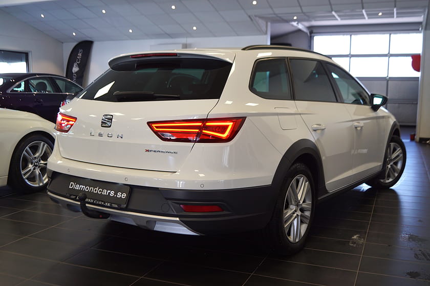 Bild 3 av SEAT Leon X-Perience 1.4 TSI CarPlay Backkamera Vinterdäck