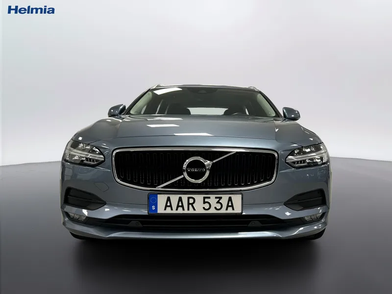 Bild 3 av 7 – Volvo V90 D4 Mom Adv SE II Momentum Advanced