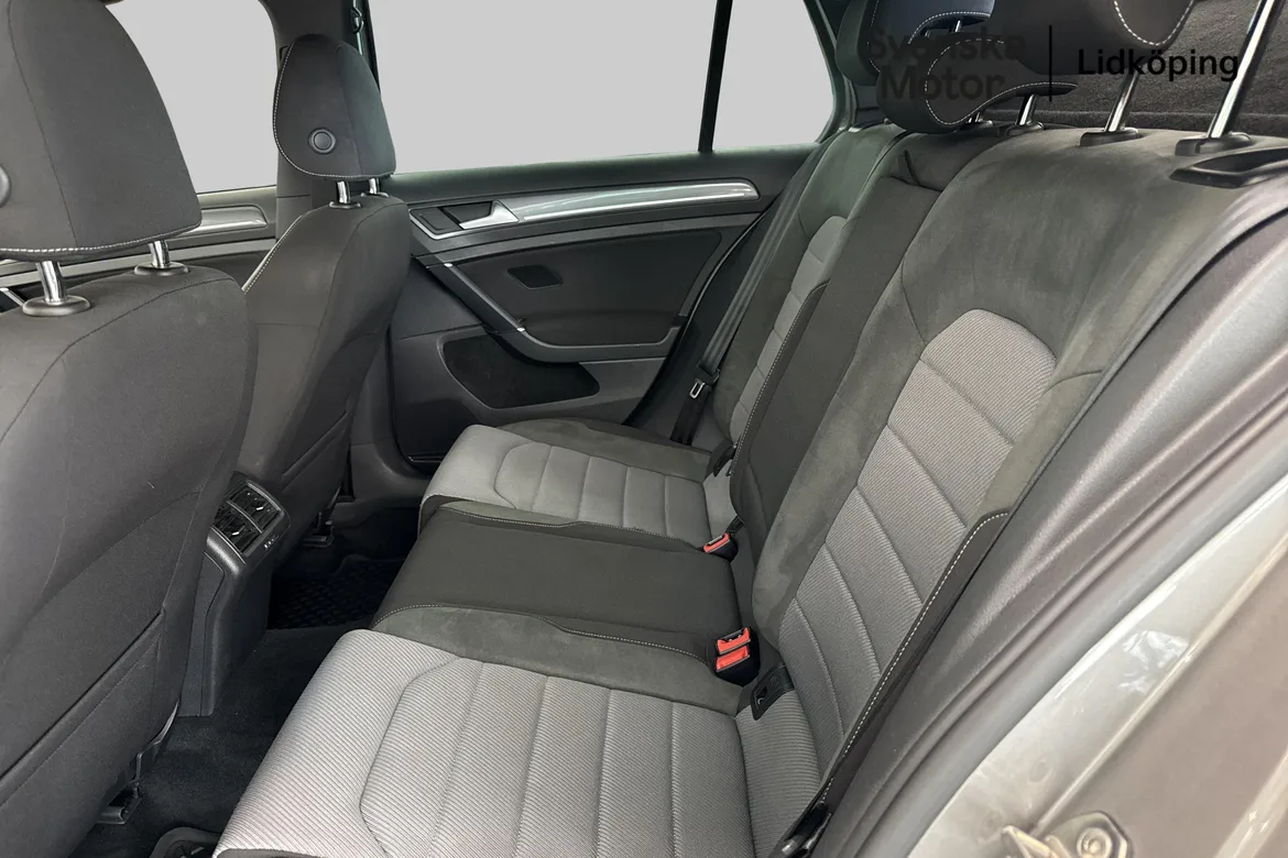 picture of a car