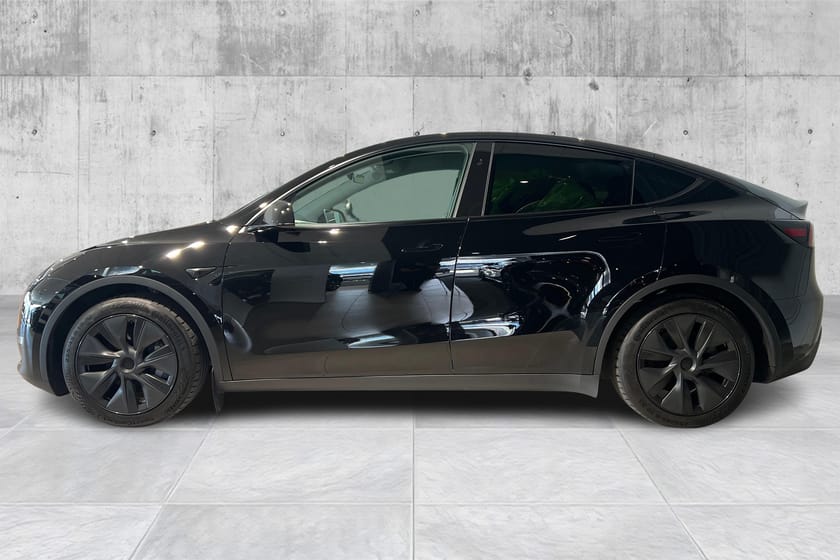 Bilde 4 av Tesla Model Y Long Range AWD AWD- Ryggekamera-Bluetooth-Navi-Pano