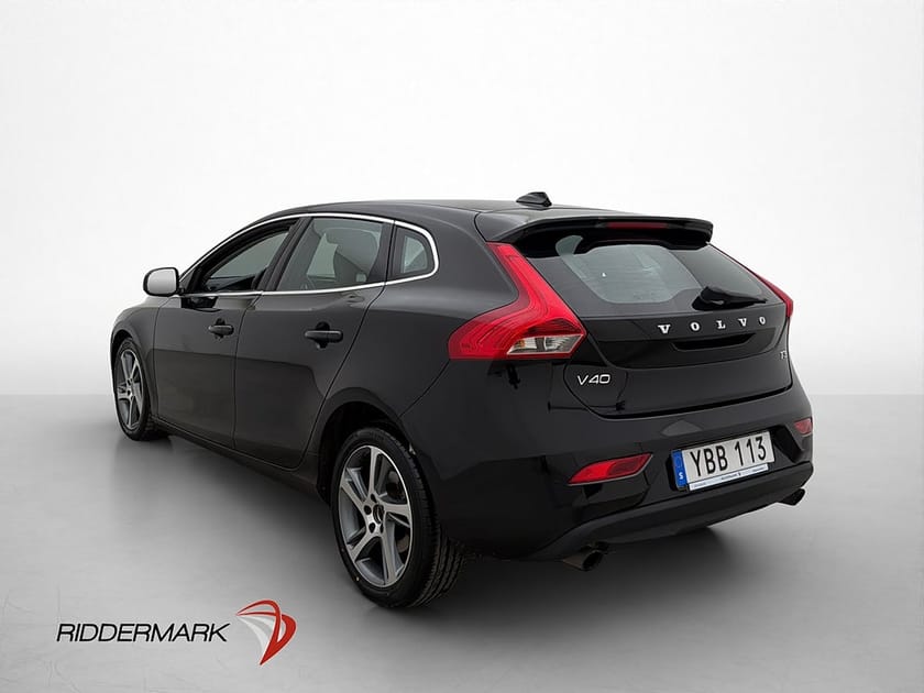 Bild 5 av Volvo V40 T3 Summum VoC Värmare Skinn Sensorer Två-Brukare