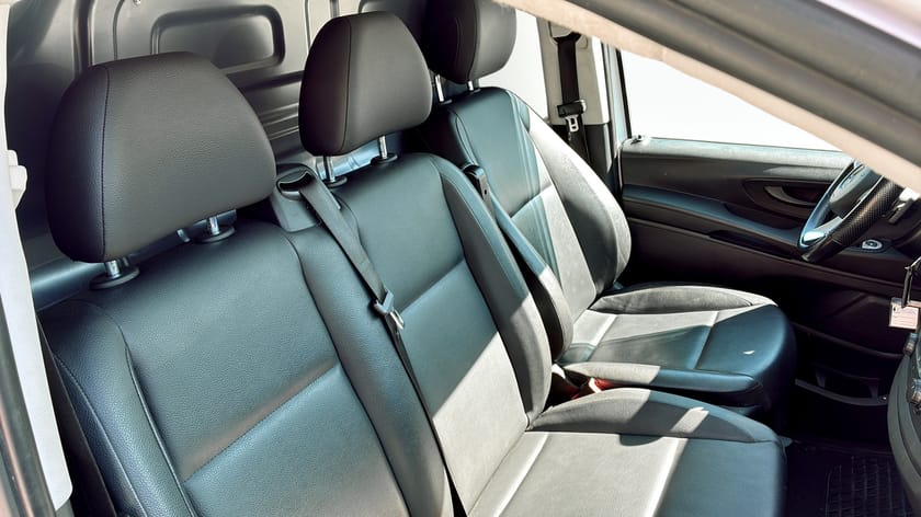 Bild 3 av Mercedes-Benz Vito 116 CDI 2.8t skåp extra lång star extra lång Leasbar