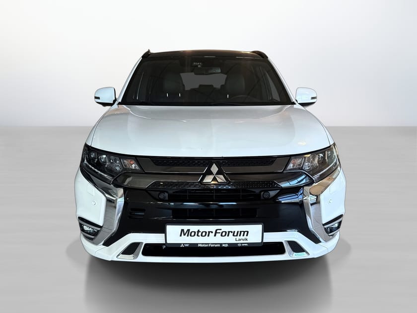 Bilde 3 av Mitsubishi Outlander PHEV S | Navi | Skinn | Hengerfeste | 360 |