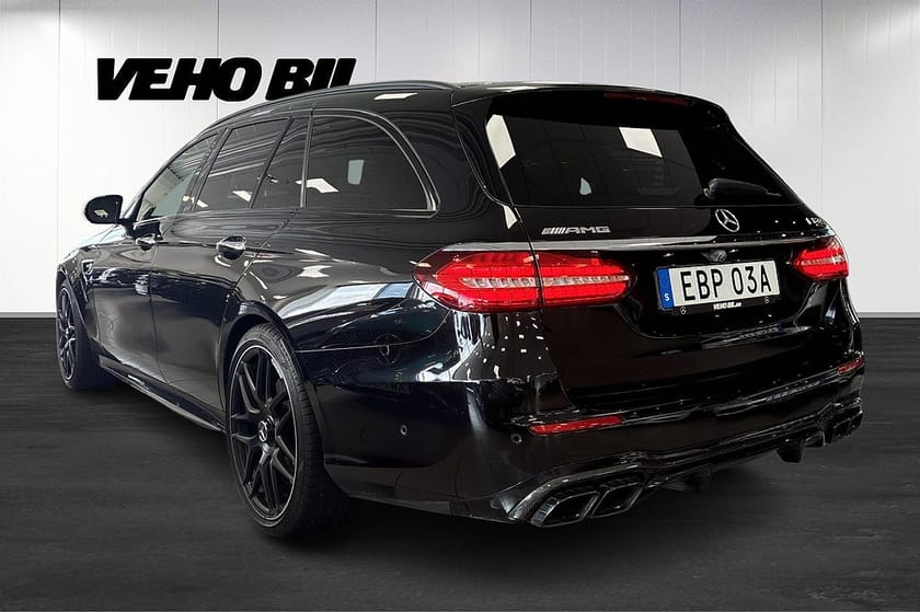 Bild 4 av Mercedes-Benz AMG E 63 S T 4MATIC+ AMG, Premium Plus, Burmester, Drag