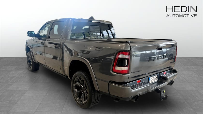 Bild 2 av RAM 1500 Crew Cab
