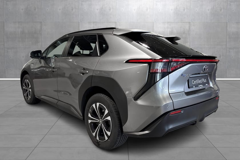 Bilde 3 av Toyota bZ4X