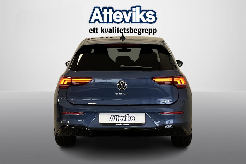 Bild 4 av Volkswagen Golf R-Line eTSI 150hk DSG