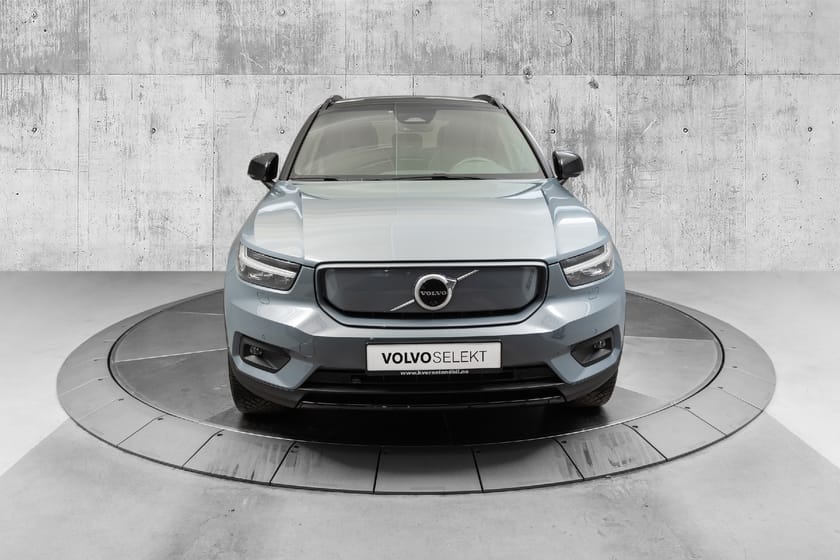 Bilde 4 av Volvo XC40 P8 AWD Recharge Hengerfeste/Harman/360/El.stol/Panorama