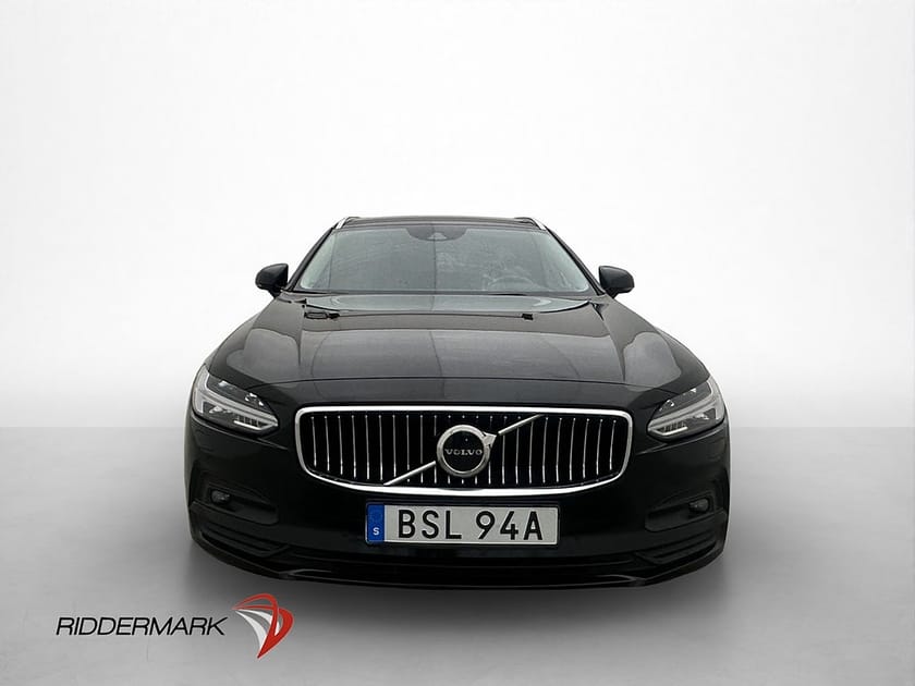 Bild 2 av Volvo V90 B4 AWD Momentum Adv Värmare H/K Drag Kamera