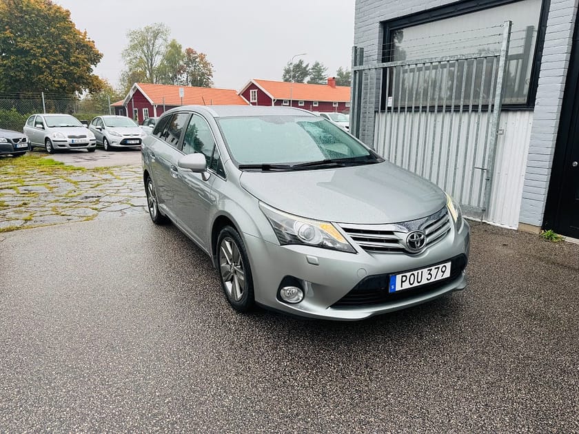 Bild 1 av Toyota Avensis Kombi