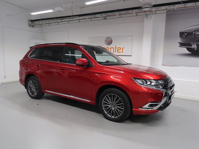 Bild 4 av Mitsubishi Outlander PHEV S-Edition V-Däck ingår Webasto-360°-Taklucka-Drag-