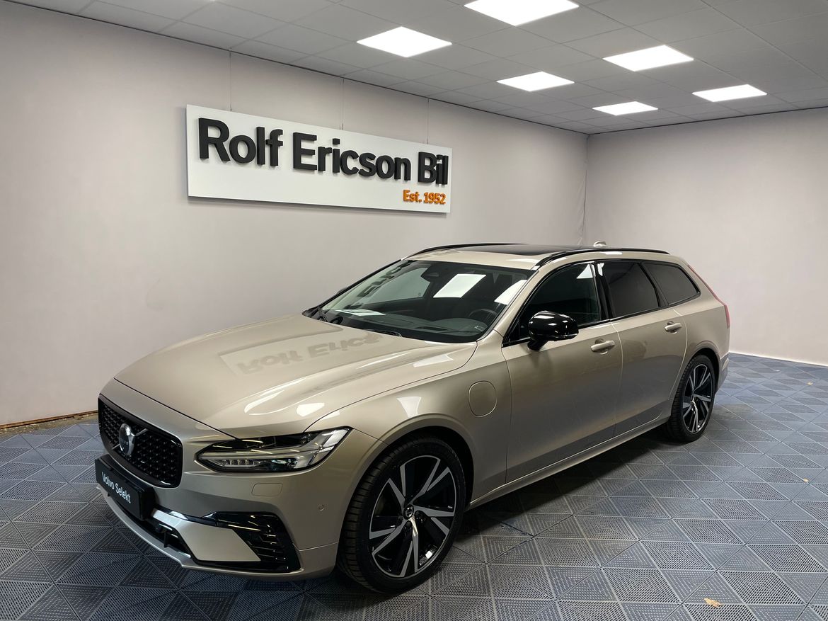 Volvo V90 2023