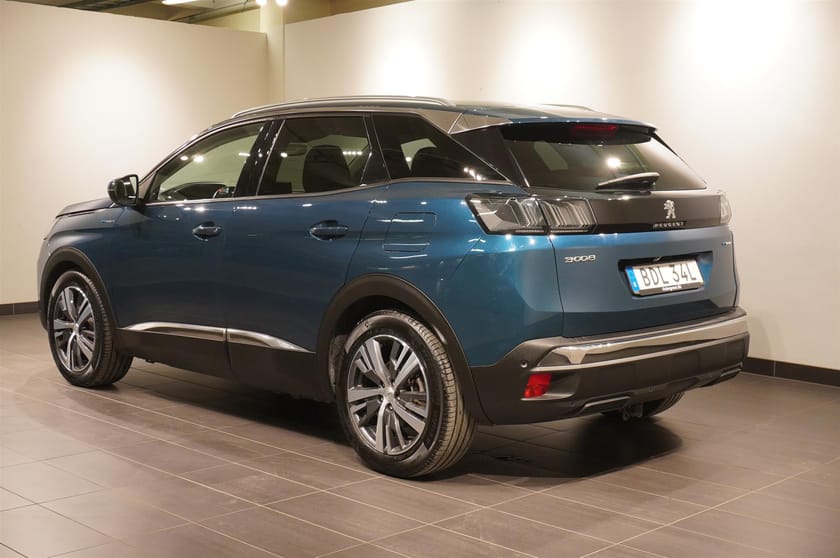 Bild 3 av Peugeot 3008 HYBRID4 300 Allure AWD Drag Kamera